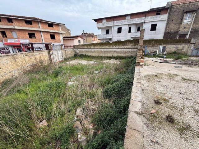 Villa Indipendente in vendita a Villa Di Briano, Campania