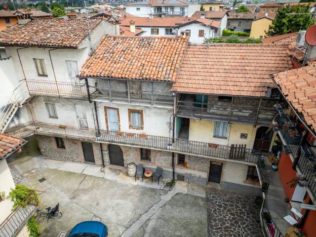 Villa Indipendente in vendita a Villa Di Serio, Lombardia