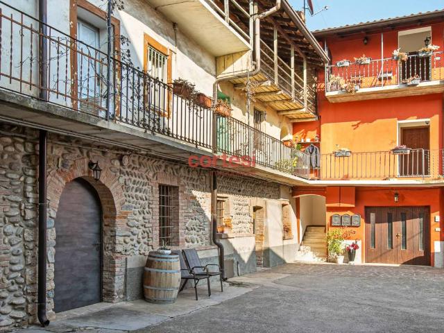 Villa Indipendente in vendita a Villa Di Serio, Lombardia