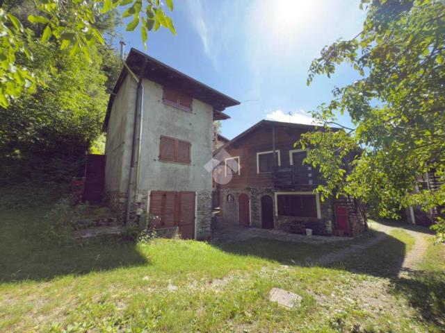 Villa Indipendente in vendita a Villa Di Tirano, Lombardia