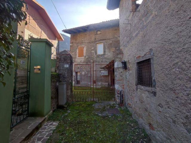 Villa Indipendente in vendita a Villa D'ogna, Lombardia