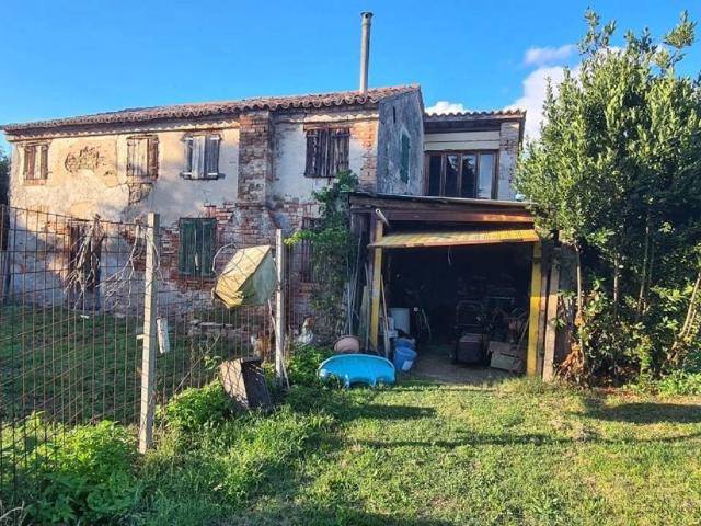 Villa Indipendente in vendita a Villa Estense, Veneto