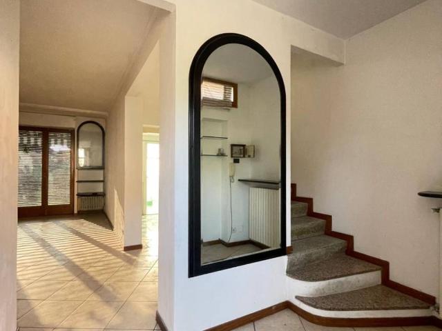 Villa Indipendente in vendita a Civello, Villa Guardia