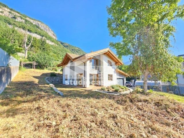 Villa Indipendente in vendita a Pedersano, Villa Lagarina