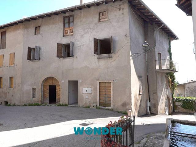 Villa Indipendente in vendita a Comunità della Vallagarina, Villa Lagarina