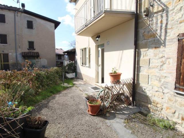 Villa Indipendente in vendita a Appennino Reggiano, Re