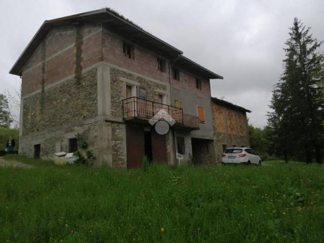 Villa Indipendente in vendita a Appennino Reggiano, Re