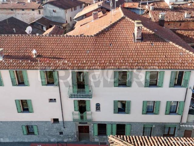 Villa Indipendente in vendita a Piemonte, Biella