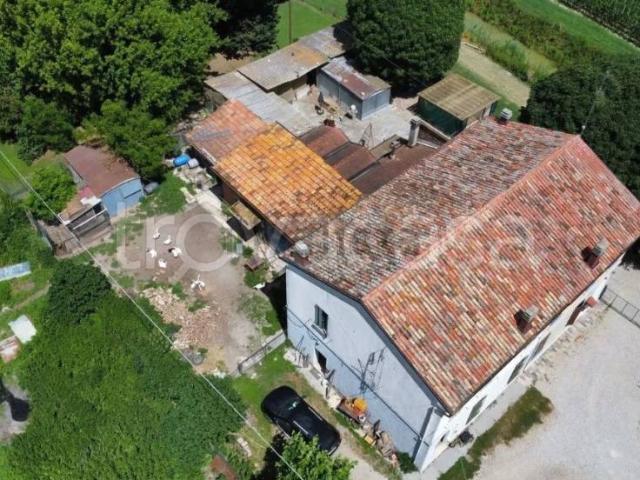 Villa Indipendente in vendita a Unione dei comuni della Bassa Romagna, Alfonsine