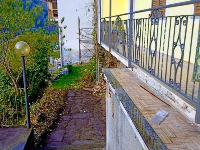 Villa Indipendente in vendita a Bannio Anzino, Piemonte