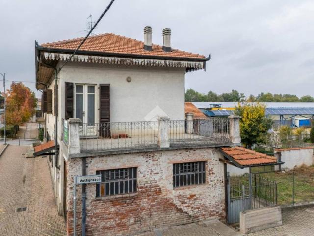 Villa Indipendente in vendita a Piemonte, Cuneo