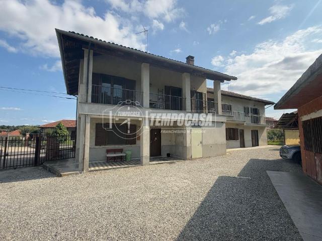 Villa Indipendente in vendita a Piemonte, Asti