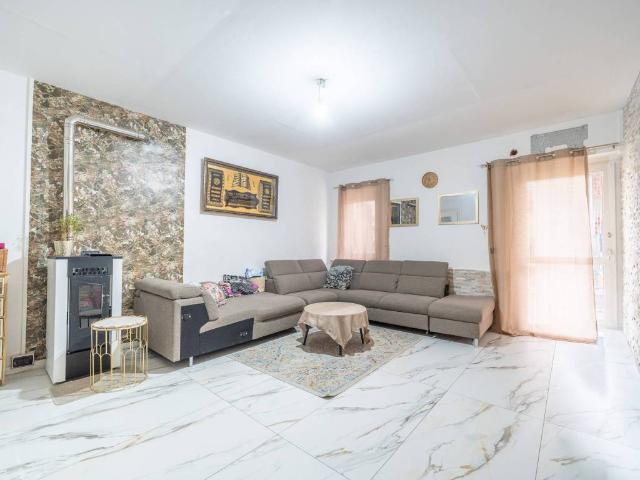 Villa Indipendente in vendita a Villafranca Piemonte, Torino