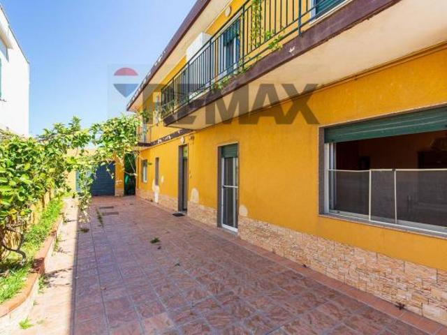 Villa Indipendente in vendita a Villafranca Tirrena, Sicilia