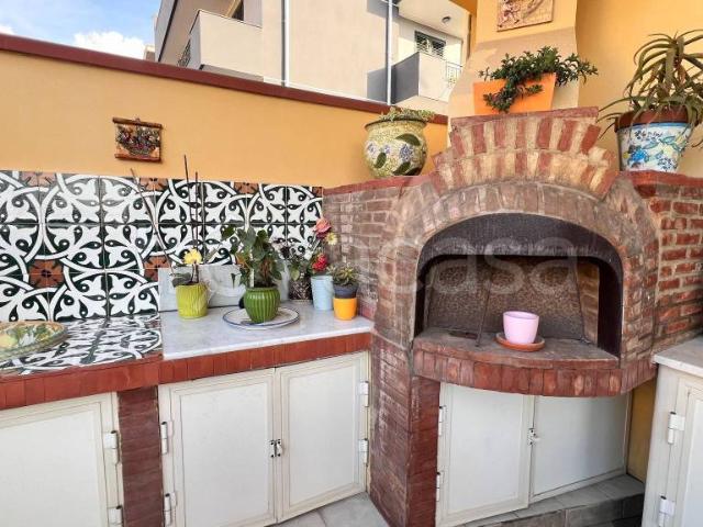 Villa Indipendente in vendita a Villafranca Tirrena, Sicilia