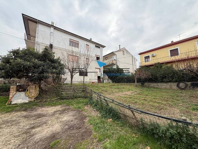 Villa Indipendente in vendita a Villamagna, Abruzzo