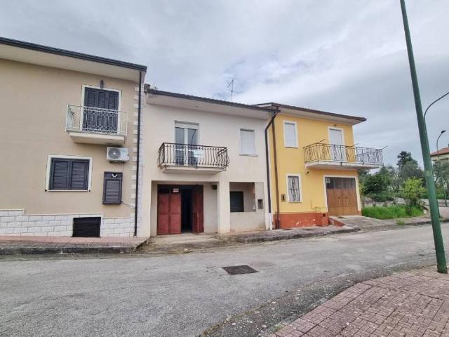 Villa Indipendente in vendita a Terre dell’Ufita, Villamaina