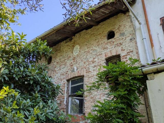 Villa Indipendente in vendita a Piemonte, Alessandria