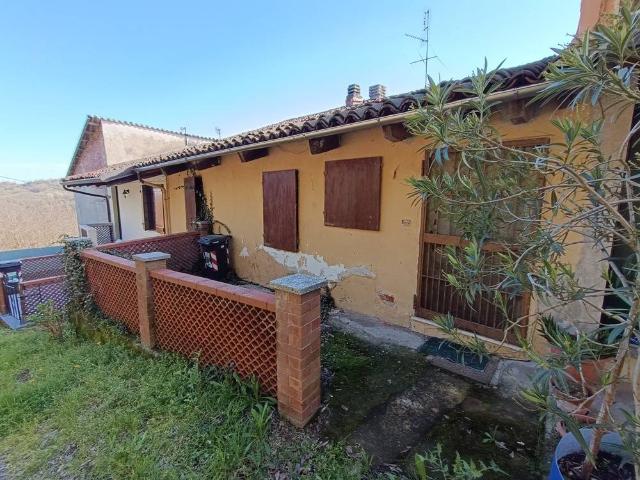 Villa Indipendente in vendita a Piemonte, Alessandria