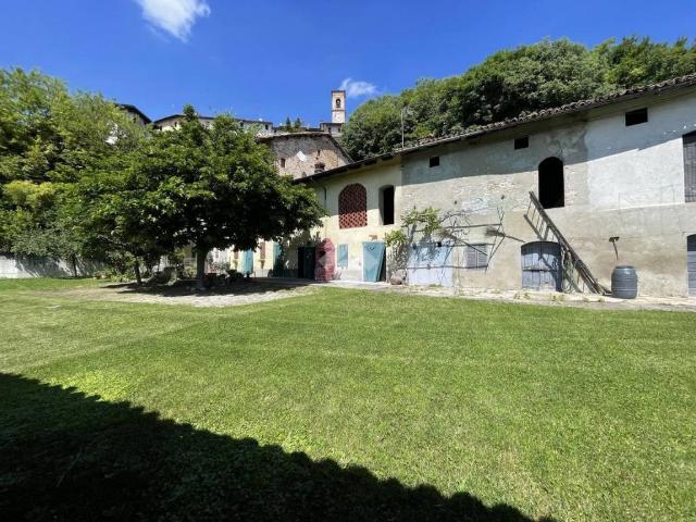 Villa Indipendente in vendita a Piemonte, Alessandria