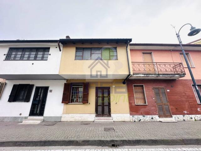 Villa Indipendente in vendita a Villanterio, Lombardia