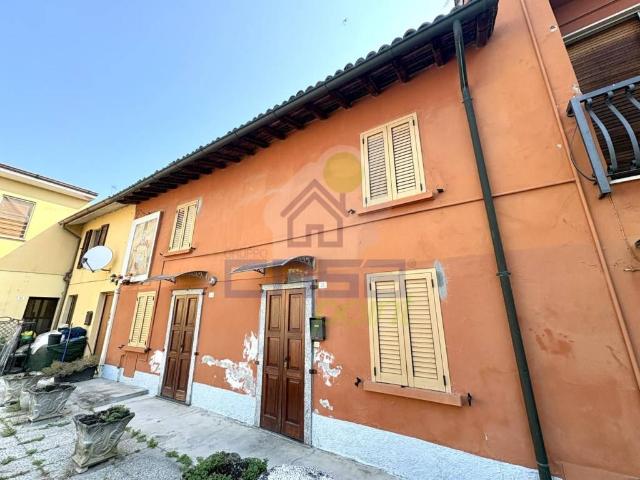 Villa Indipendente in vendita a Villanterio, Lombardia