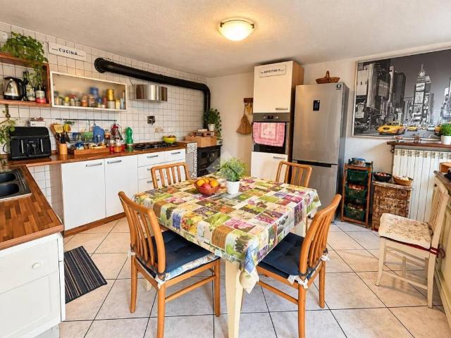 Villa Indipendente in vendita a Grambosco, Villar Focchiardo