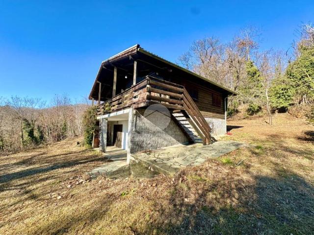 Villa Indipendente in vendita a Vigne, Piemonte