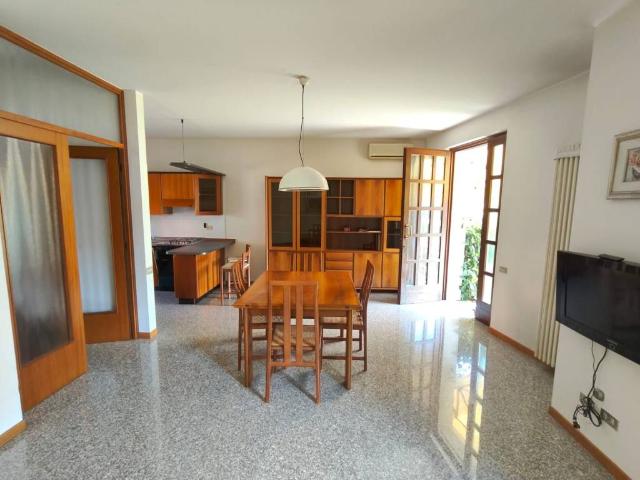 Villa Indipendente in vendita a Villaverla, Veneto