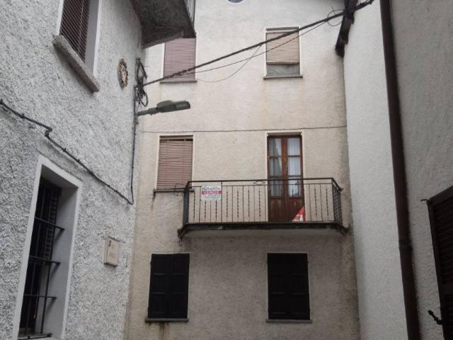 Villa Indipendente in vendita a Piemonte, Verbano-cusio-ossola
