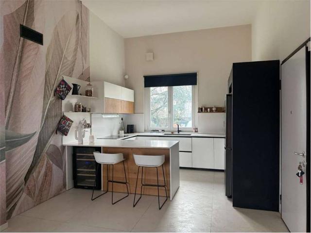 Villa Indipendente in vendita a Torri Bianche, Vimercate