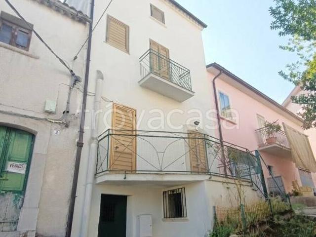 Villa Indipendente in vendita a Vinchiaturo, Molise