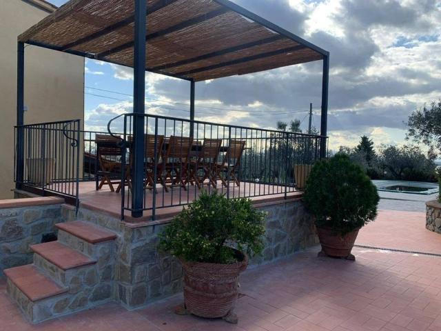 Villa Indipendente in vendita a Unione dei Comuni Circondario dell'Empolese Valdelsa, Vinci