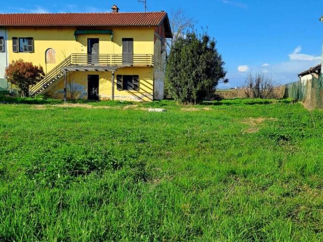 Villa Indipendente in vendita a Piemonte, Novara