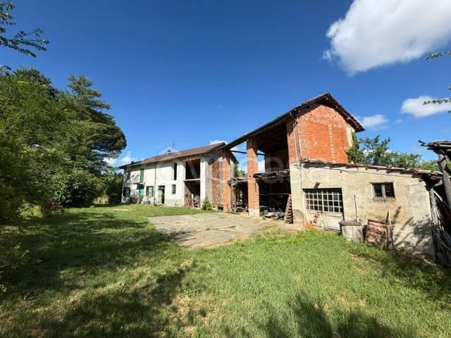 Villa Indipendente in vendita a Piemonte, Alessandria