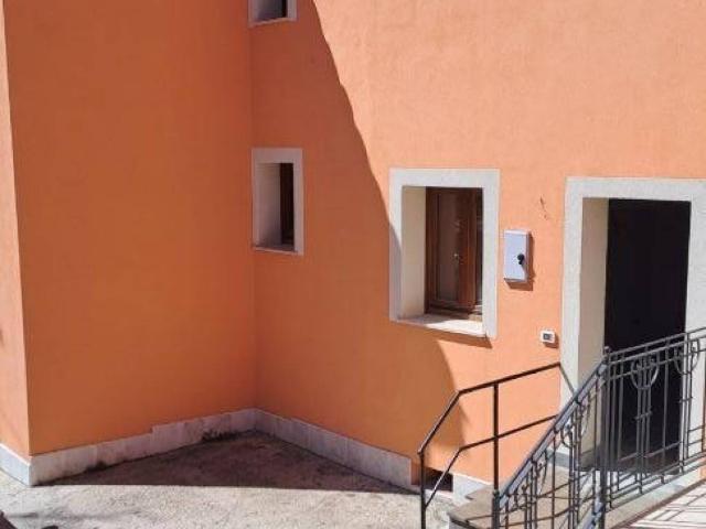 Villa Indipendente in vendita a Marche, Macerata