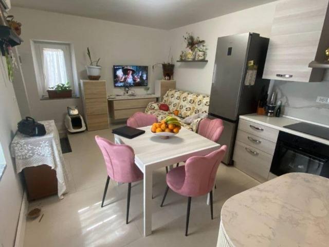 Villa Indipendente in vendita a Vistarino, Lombardia