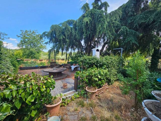 Villa Indipendente in vendita a Viterbo, Lazio