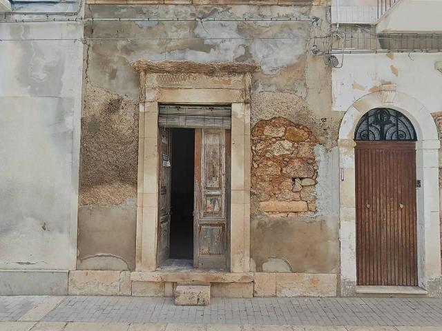 Villa Indipendente in vendita a Vittoria, Sicilia