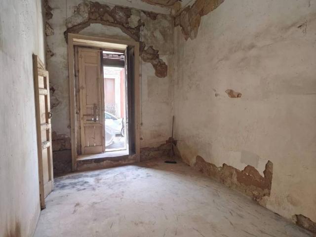 Villa Indipendente in vendita a Vittoria, Sicilia