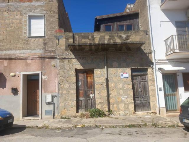 Villa Indipendente in vendita a Vittoria, Sicilia