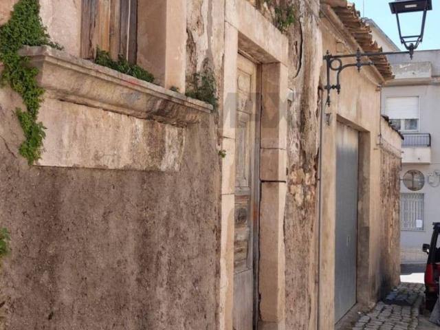 Villa Indipendente in vendita a Vittoria, Sicilia