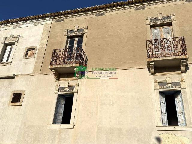 Villa Indipendente in vendita a Vittoria, Sicilia