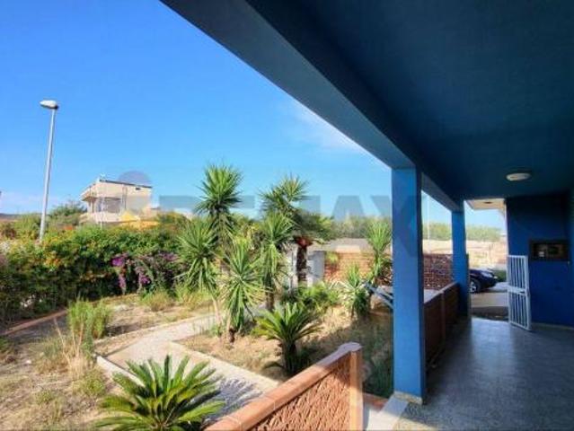 Villa Indipendente in vendita a Vittoria, Sicilia