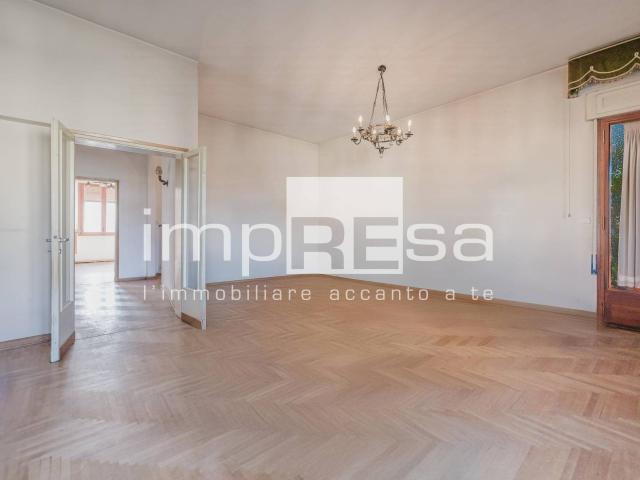 Villa Indipendente in vendita a Cèneda, Vittorio Veneto