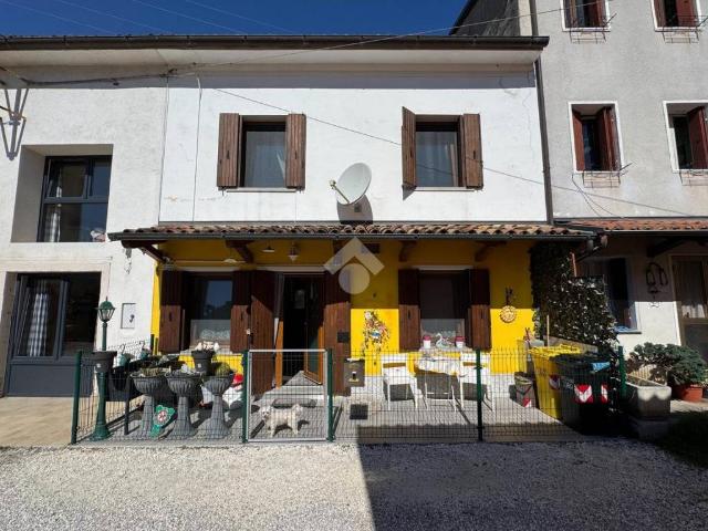 Villa Indipendente in vendita a Longhere, Vittorio Veneto