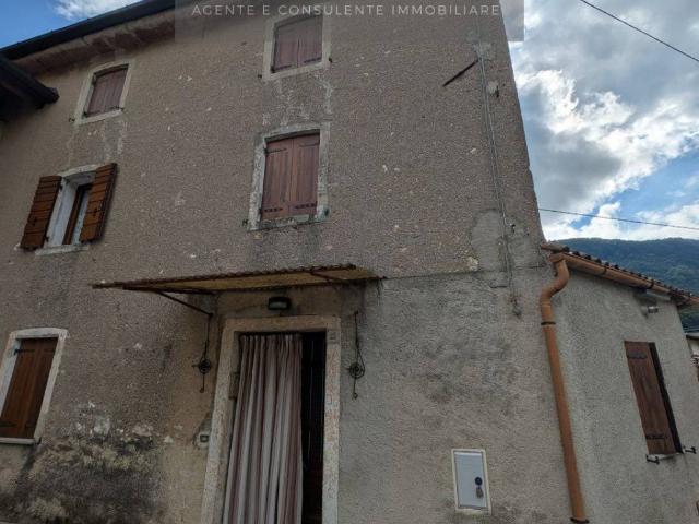 Villa Indipendente in vendita a Savassa, Vittorio Veneto