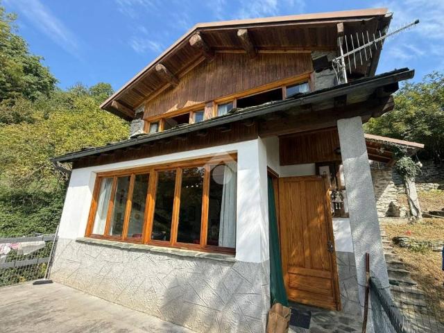Villa Indipendente in vendita a Unione Montana Alpi Graie, Piemonte