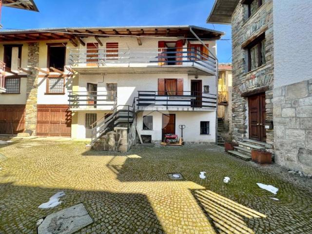 Villa Indipendente in vendita a Unione Montana Alpi Graie, Piemonte