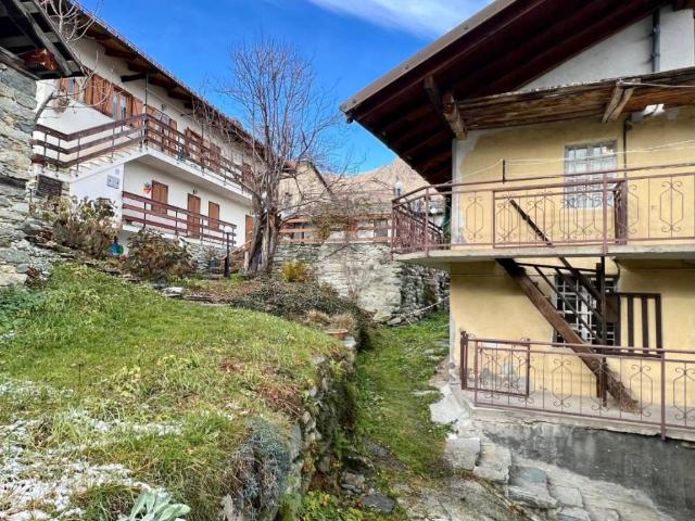 Villa Indipendente in vendita a Unione Montana Alpi Graie, Piemonte